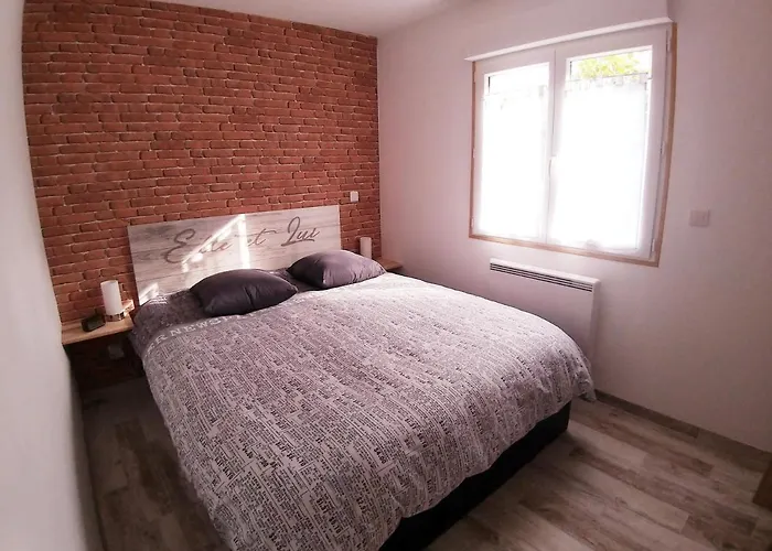 Holiday home Les Nuits Bonneuilloises Le Mustang