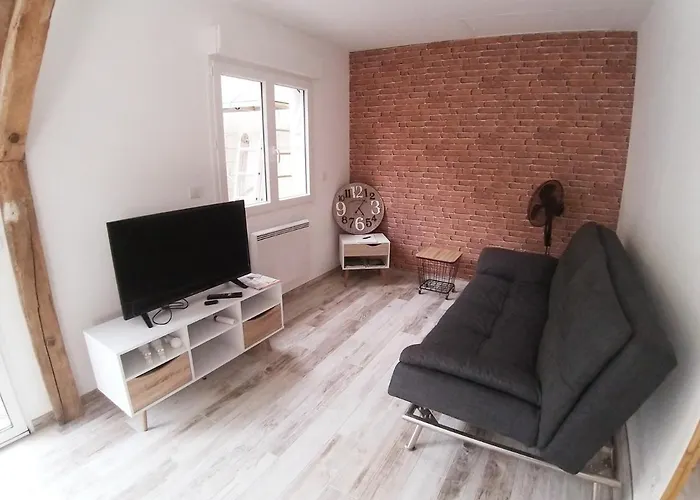 Les Nuits Bonneuilloises Le Mustang Holiday home